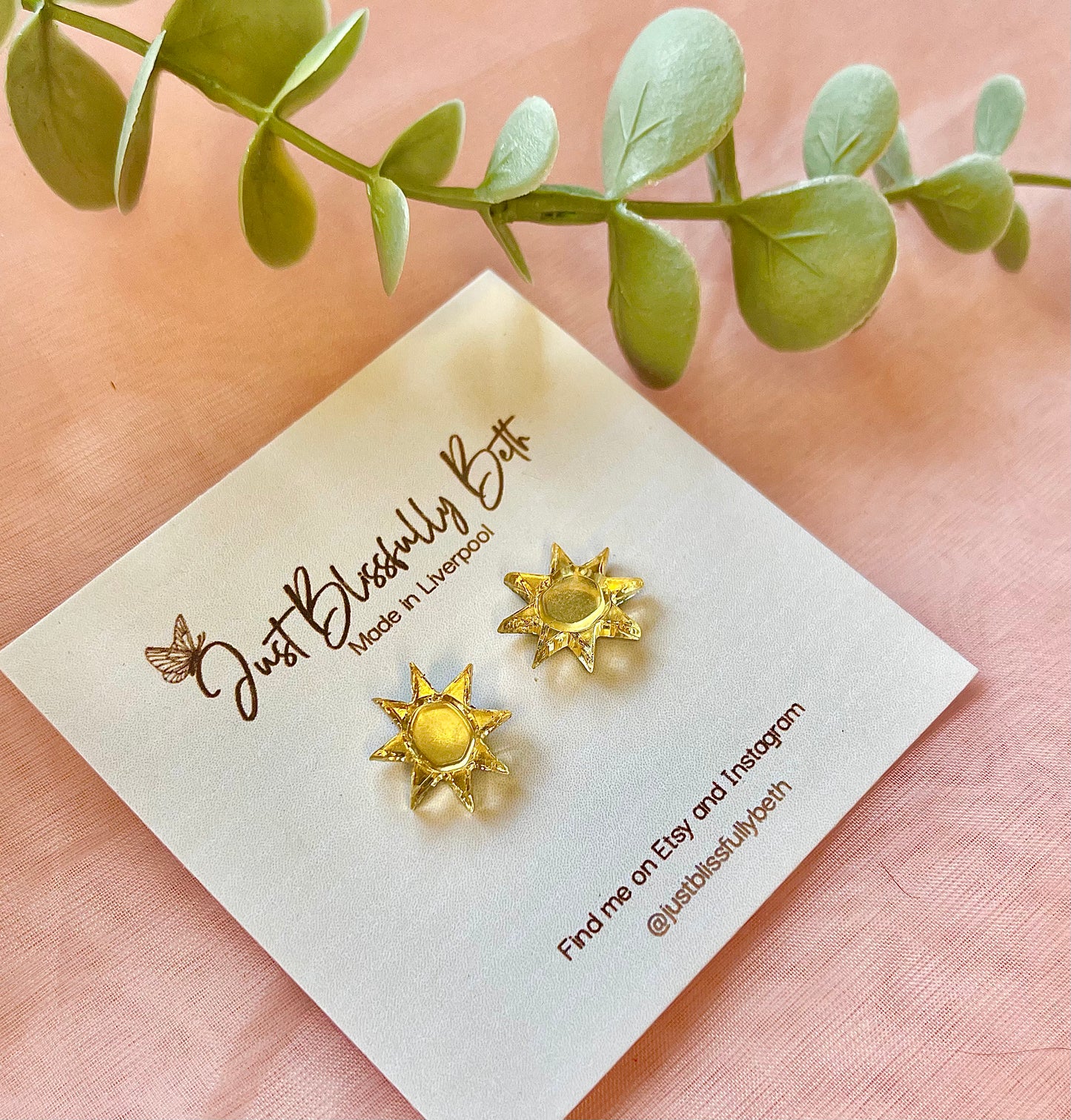 Sun studs
