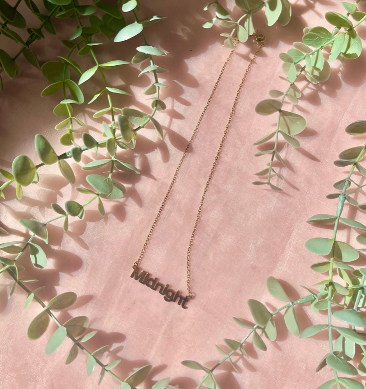 Meet me at midnight necklace