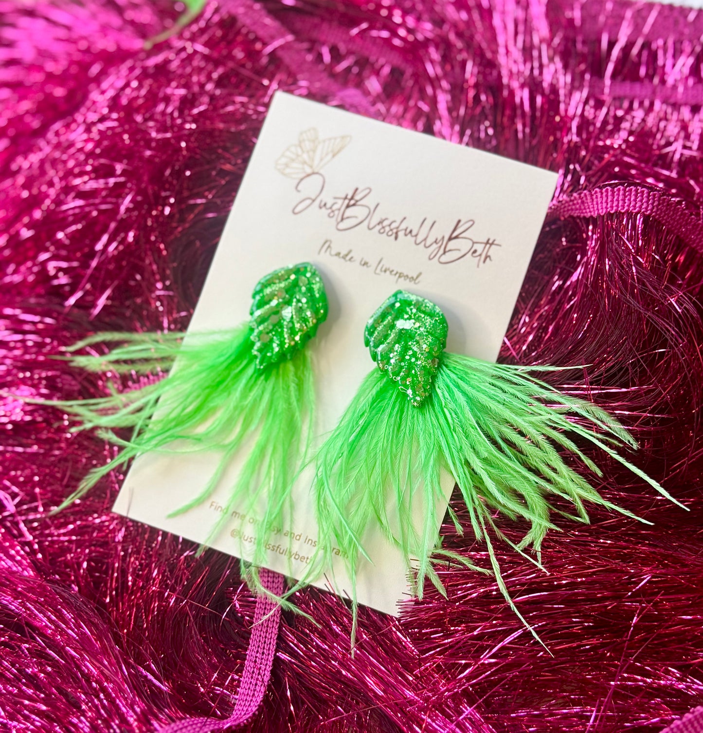 KITTYS Feathered Earrings