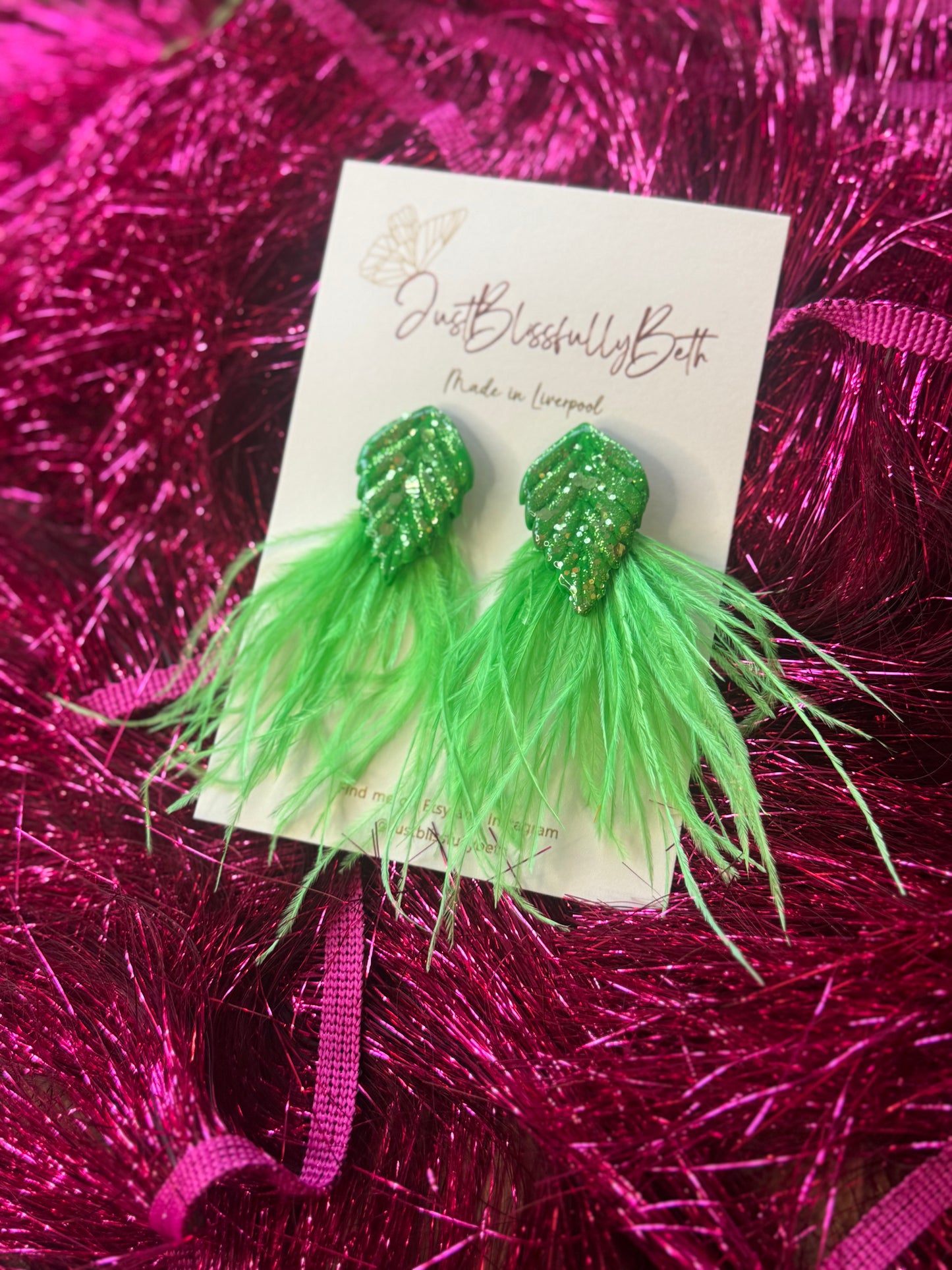 KITTYS Feathered Earrings
